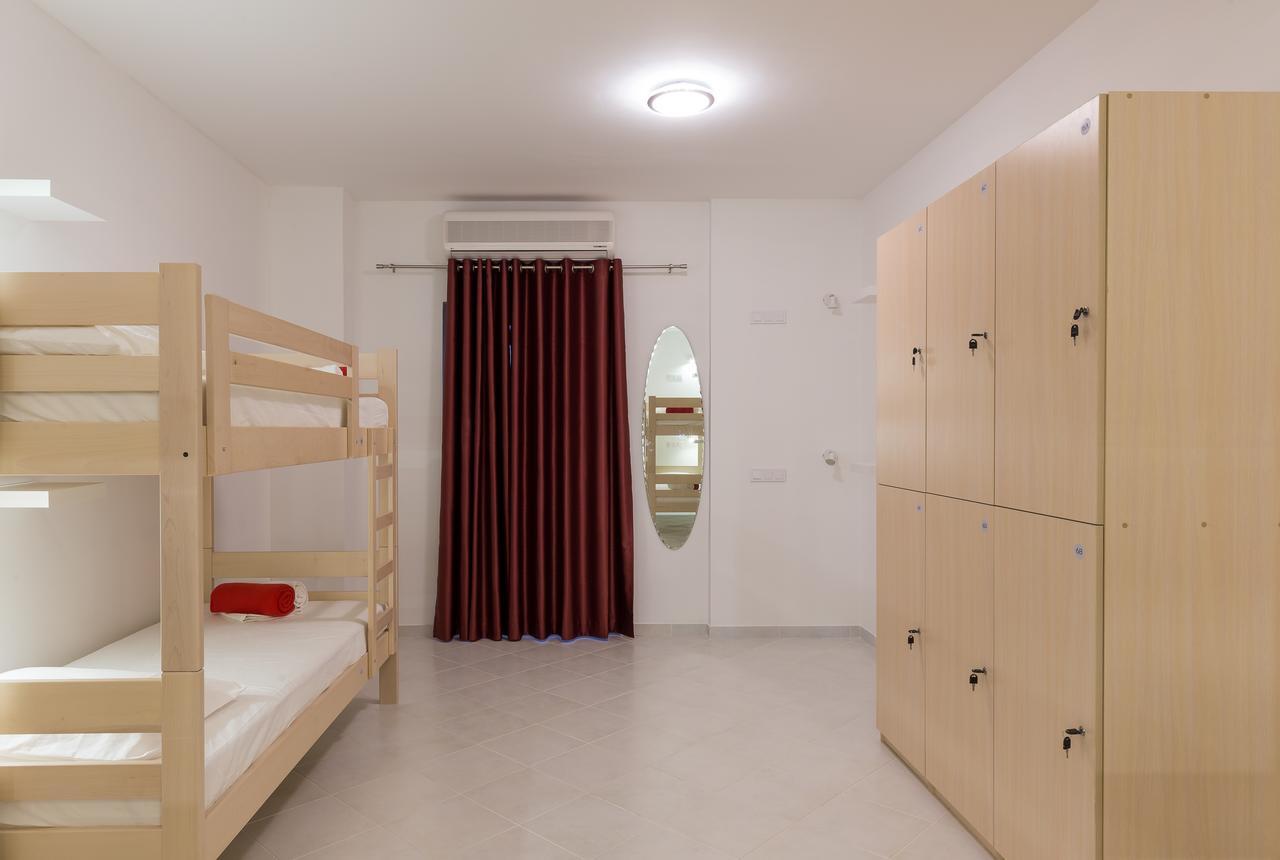 Hostel Free Bird (Adults Only) Dubrovnik Exteriör bild