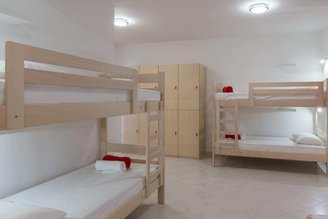 Hostel Free Bird (Adults Only) Dubrovnik Exteriör bild